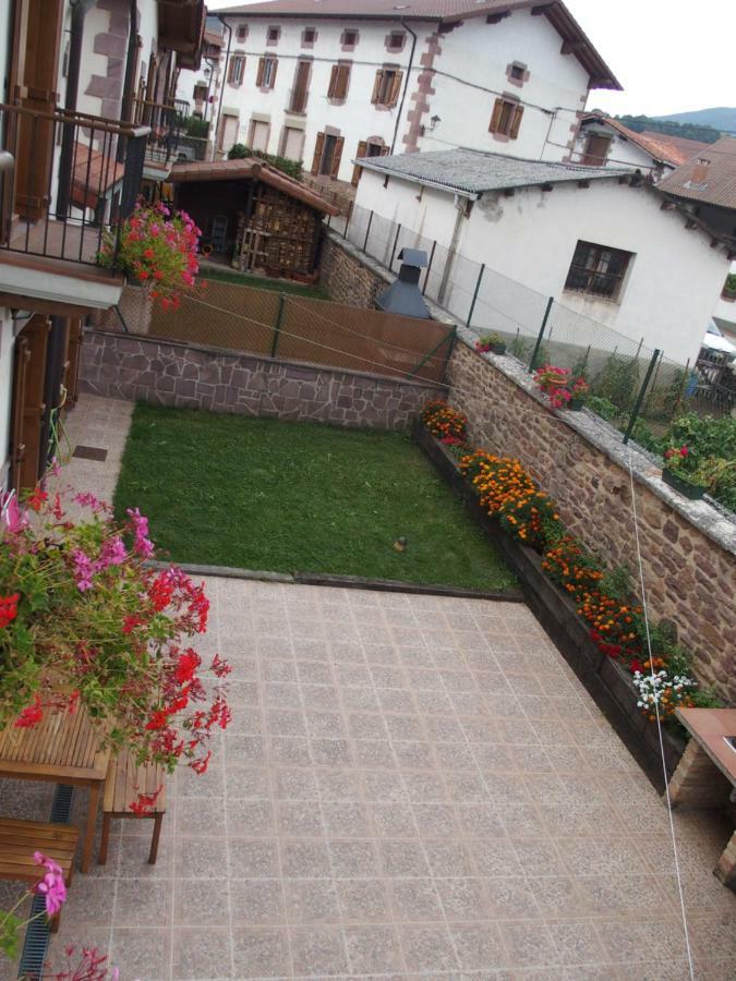 Casa Rural Txolinenea Guest House Lantz Exterior photo