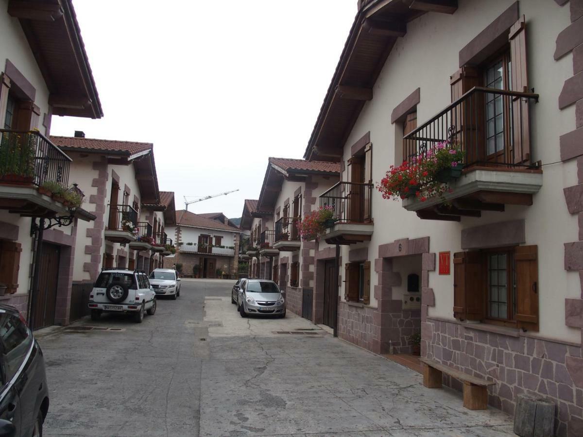 Casa Rural Txolinenea Guest House Lantz Exterior photo