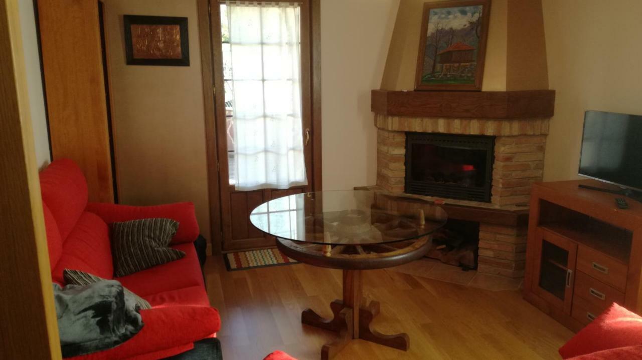 Casa Rural Txolinenea Guest House Lantz Exterior photo